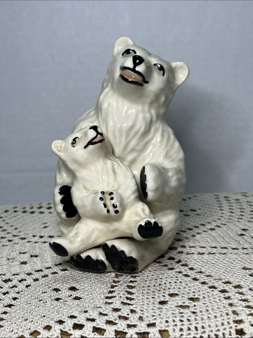 Vintage Ceramic Arts Studio Polar Bear & Cub Snugglers S&P